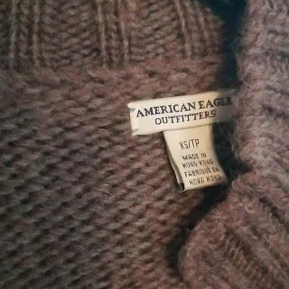 American eagle sweater - Picture 2 of 4